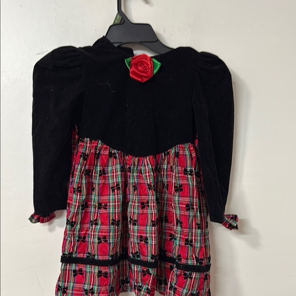 Red and Black Formal Dress with Velvet Bodice 90’s vintage super cute - Picture 1 of 2